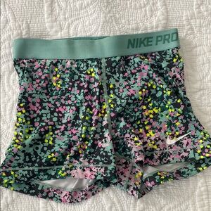 Nike Pro Multicolored Print Shorts